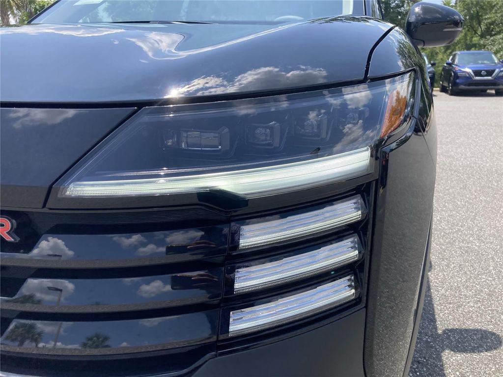 new 2025 Nissan Kicks car, priced at $26,524