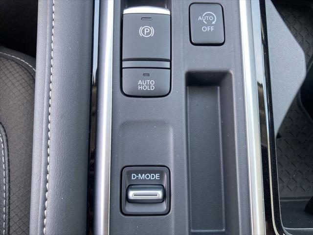 new 2025 Nissan Pathfinder car, priced at $44,667