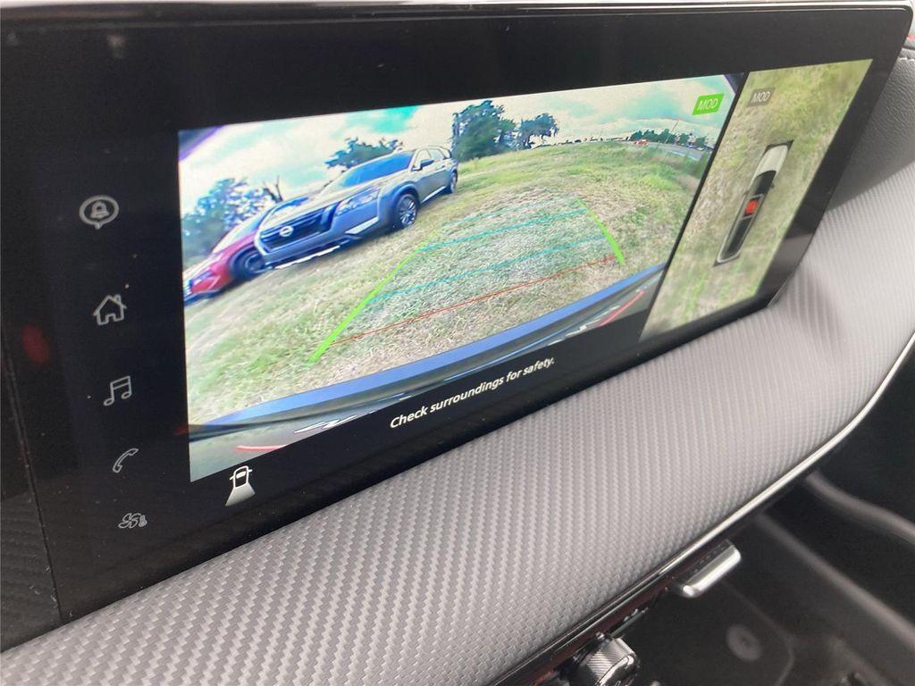 new 2025 Nissan Kicks car, priced at $26,658