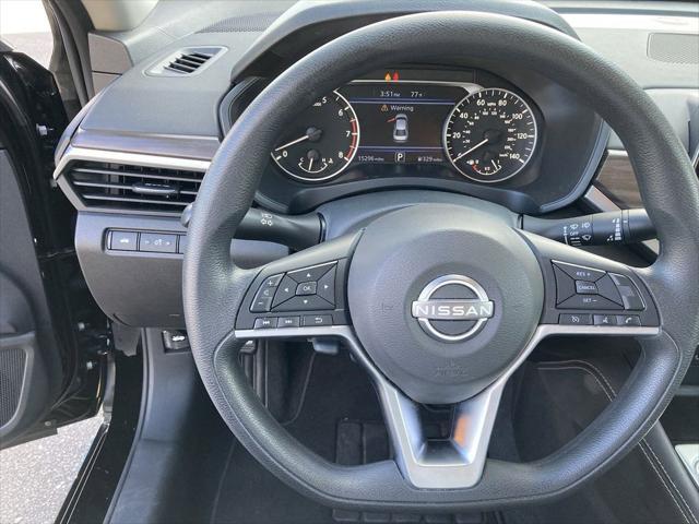 used 2023 Nissan Altima car, priced at $21,987