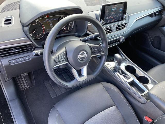 used 2023 Nissan Altima car, priced at $21,987