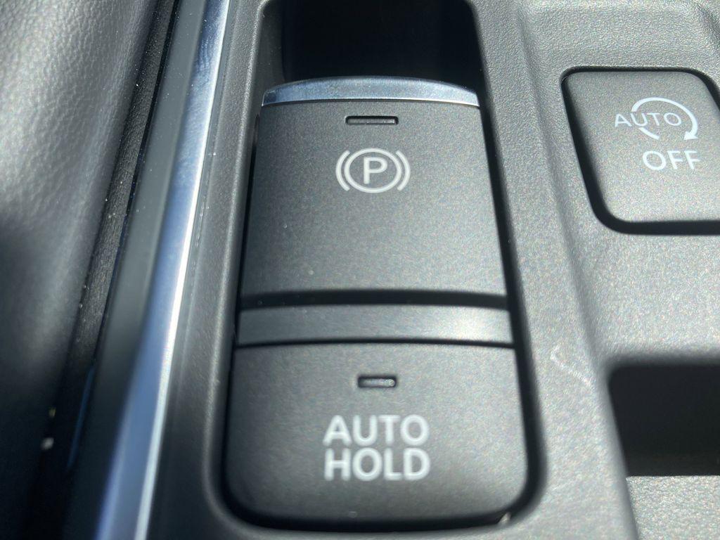 new 2025 Nissan Pathfinder car, priced at $38,497