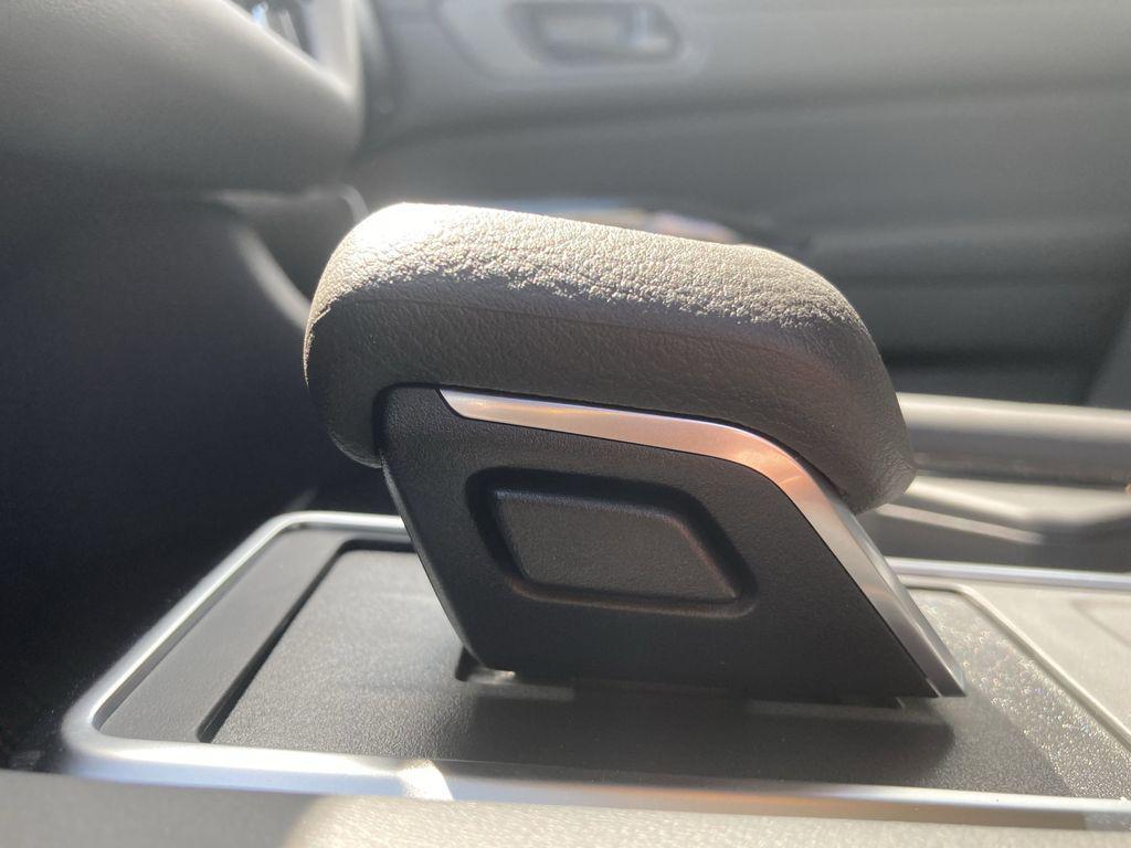 new 2025 Nissan Pathfinder car, priced at $38,497