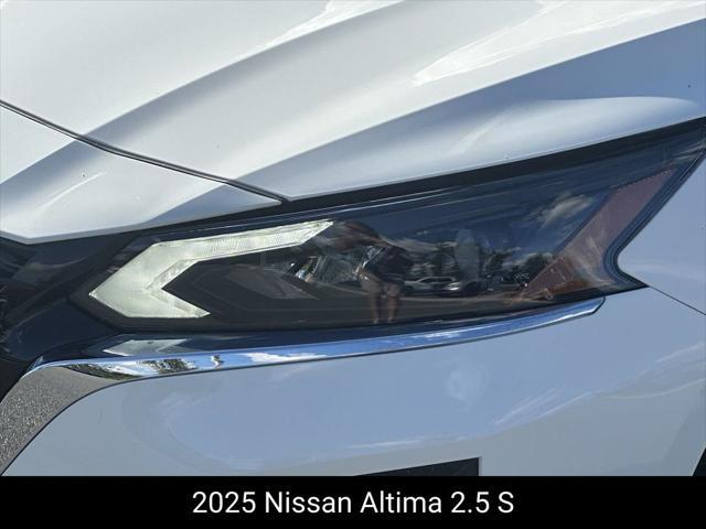 new 2025 Nissan Altima car, priced at $26,552