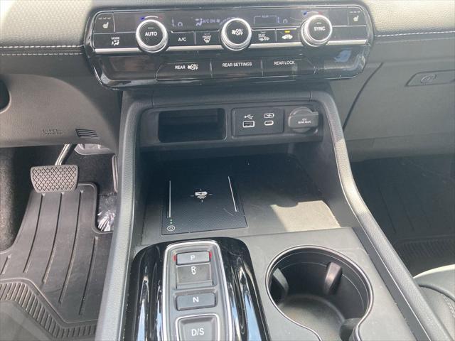 used 2024 Honda Pilot car, priced at $38,799