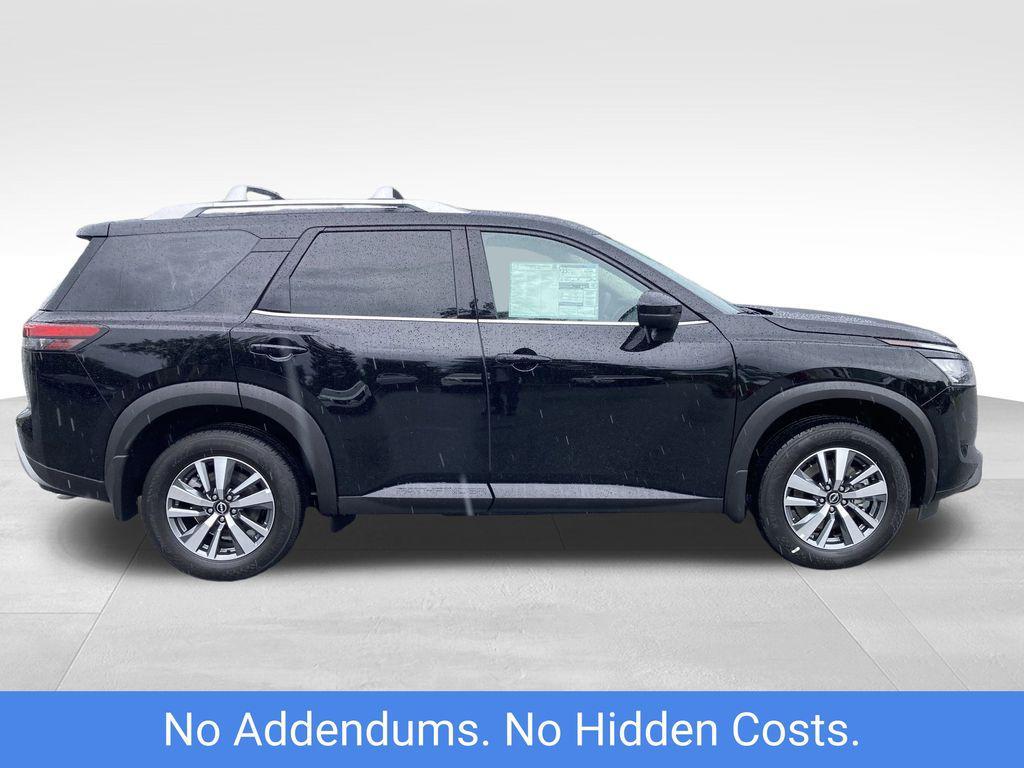new 2025 Nissan Pathfinder car, priced at $42,824