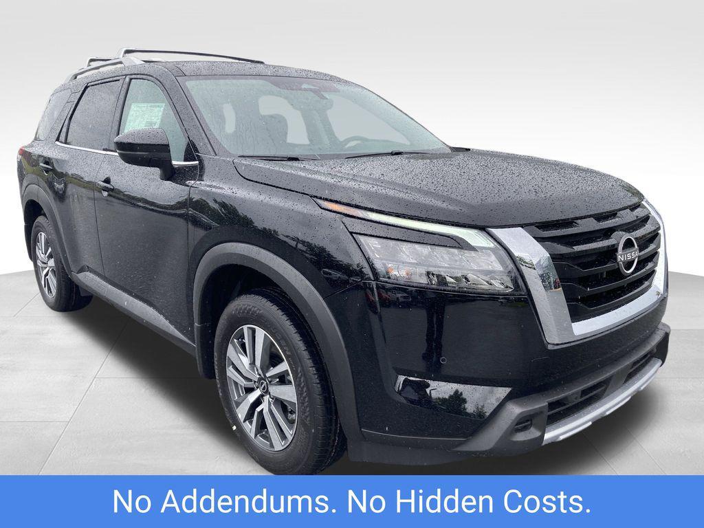 new 2025 Nissan Pathfinder car, priced at $42,824