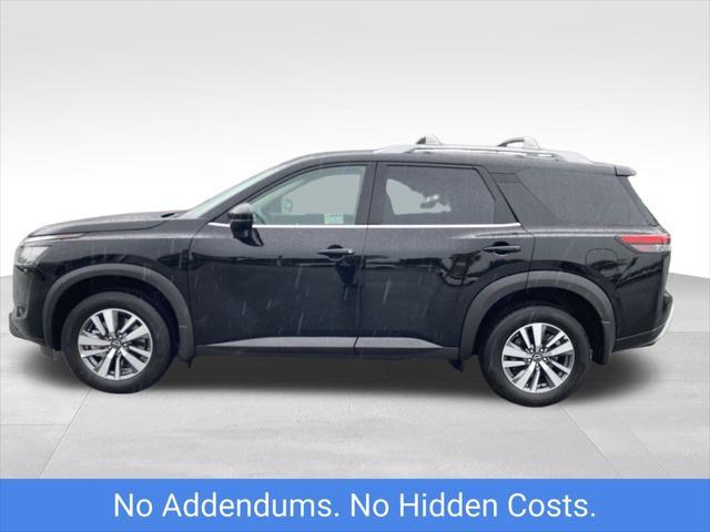new 2025 Nissan Pathfinder car, priced at $43,812