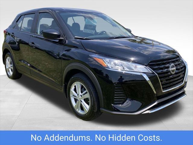 new 2025 Nissan Kicks car, priced at $22,956