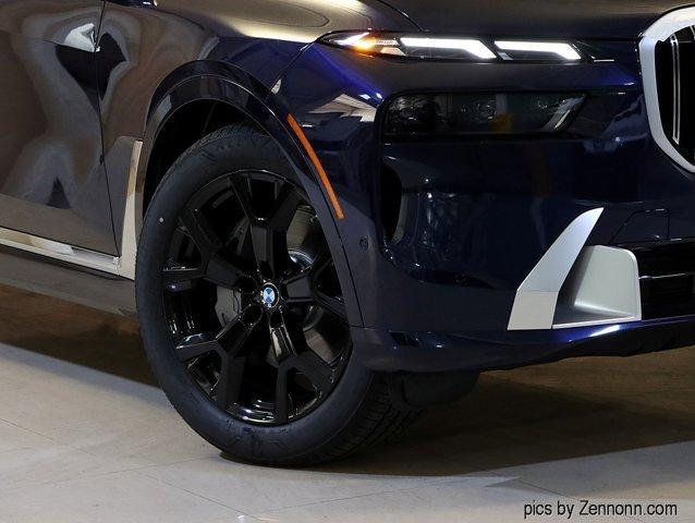 new 2026 BMW X7 car, priced at $100,475