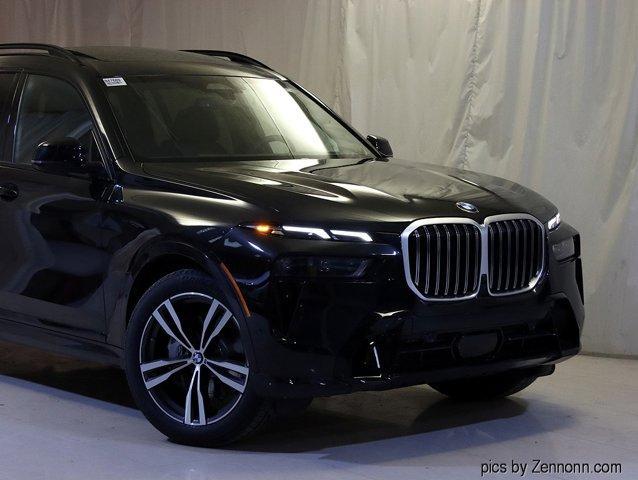 new 2025 BMW X7 car, priced at $93,575