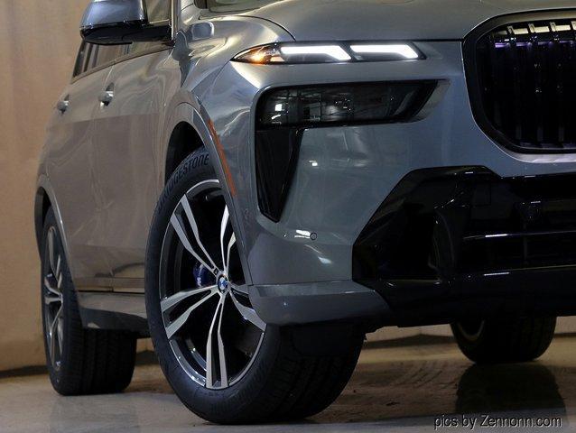 new 2026 BMW X7 car, priced at $96,225