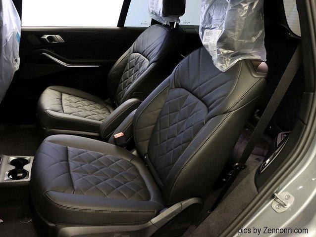 new 2026 BMW X7 car, priced at $96,225