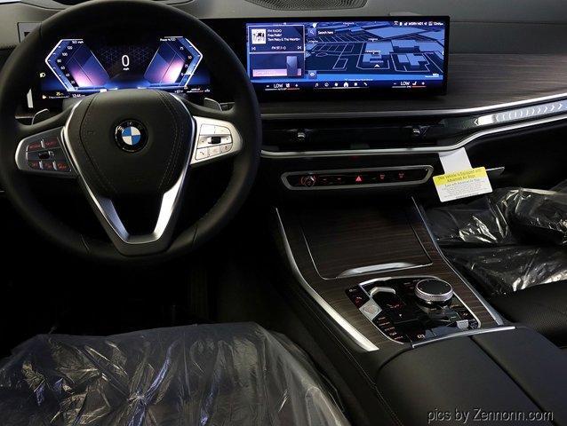 new 2025 BMW X7 car, priced at $89,825