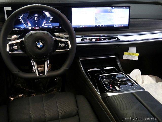 new 2025 BMW 760 car, priced at $135,525