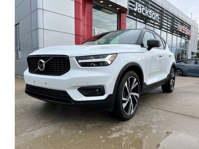 used 2022 Volvo XC40 car, priced at $32,995