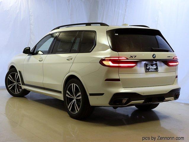 new 2025 BMW X7 car, priced at $97,475