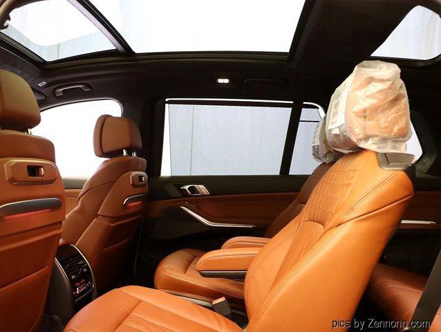 new 2025 BMW X7 car, priced at $97,475