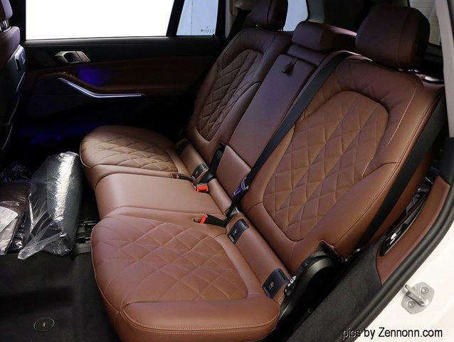 new 2026 BMW X7 car, priced at $91,885
