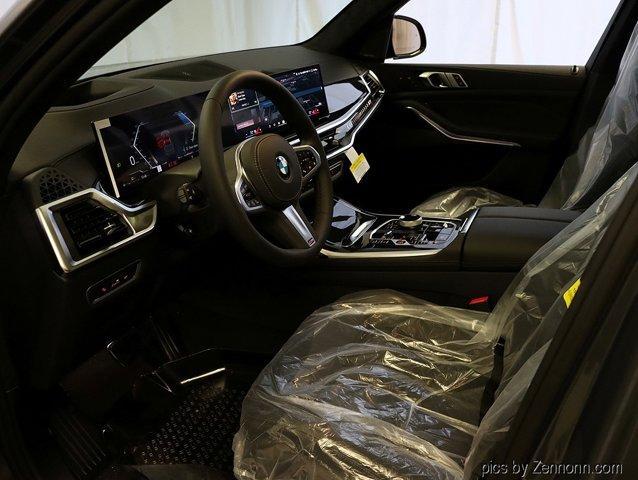 new 2026 BMW X7 car, priced at $99,425