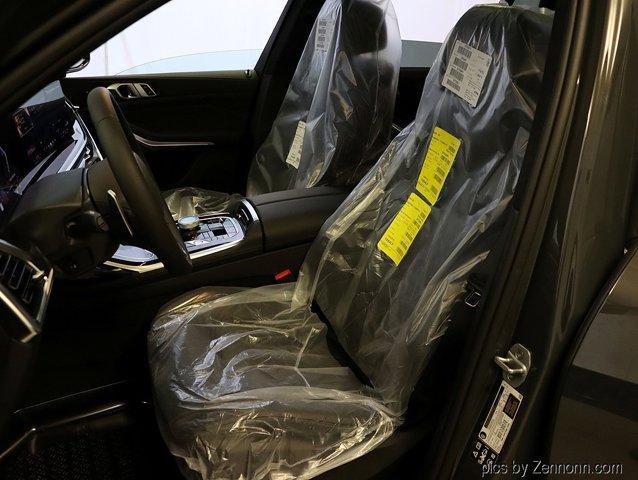 new 2026 BMW X7 car, priced at $99,425