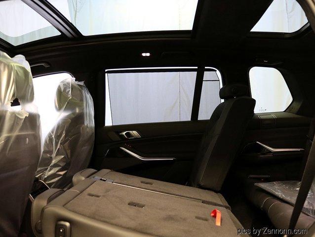 new 2026 BMW X7 car, priced at $99,425