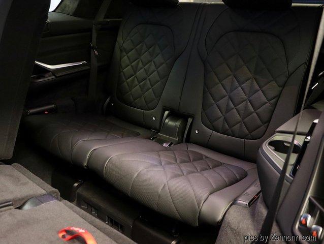 new 2026 BMW X7 car, priced at $99,425