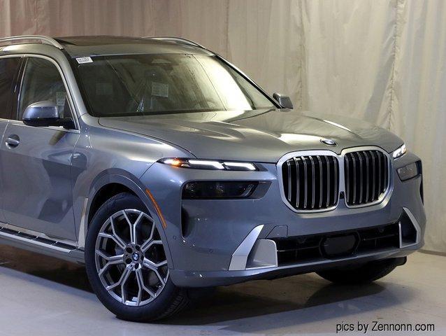 new 2025 BMW X7 car, priced at $91,075