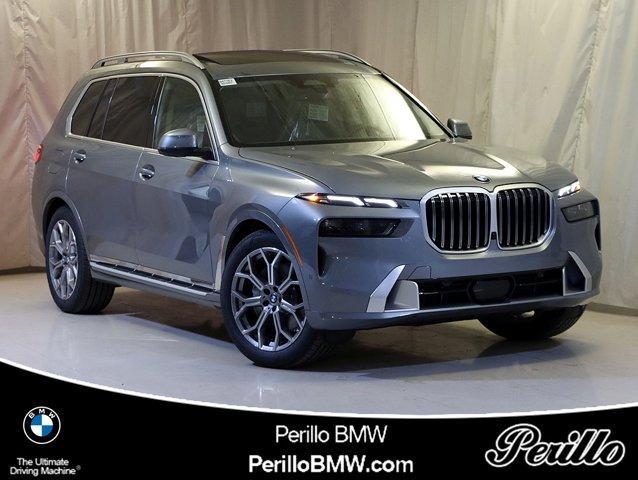 new 2025 BMW X7 car, priced at $91,075