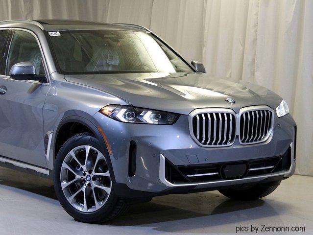 new 2025 BMW X5 car, priced at $77,125