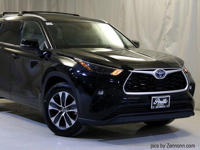 used 2022 Toyota Highlander Hybrid car, priced at $39,788