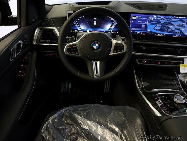 new 2026 BMW X7 car, priced at $124,675