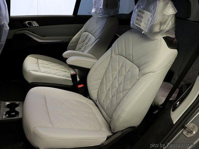 new 2026 BMW X7 car, priced at $95,475