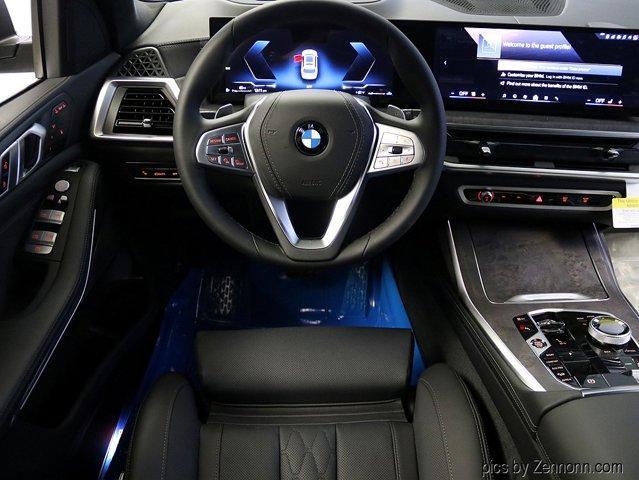 new 2025 BMW X7 car, priced at $92,525