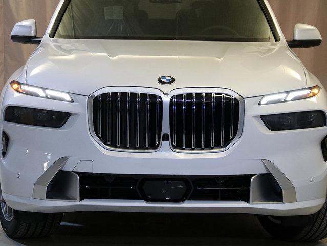 new 2025 BMW X7 car, priced at $92,525