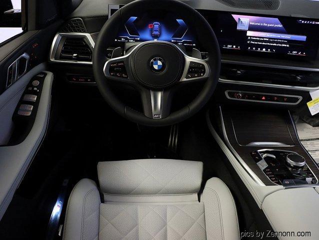 new 2025 BMW X7 car, priced at $94,925