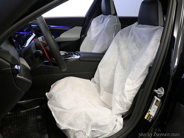 new 2026 BMW M5 car, priced at $124,525