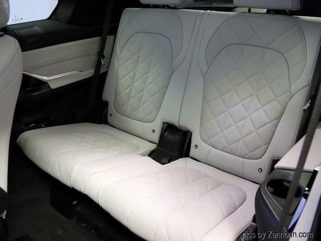 new 2025 BMW X7 car, priced at $97,025
