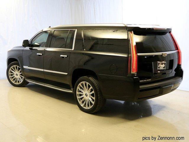 used 2015 Cadillac Escalade ESV car, priced at $24,988