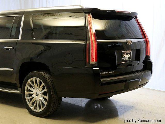 used 2015 Cadillac Escalade ESV car, priced at $24,988