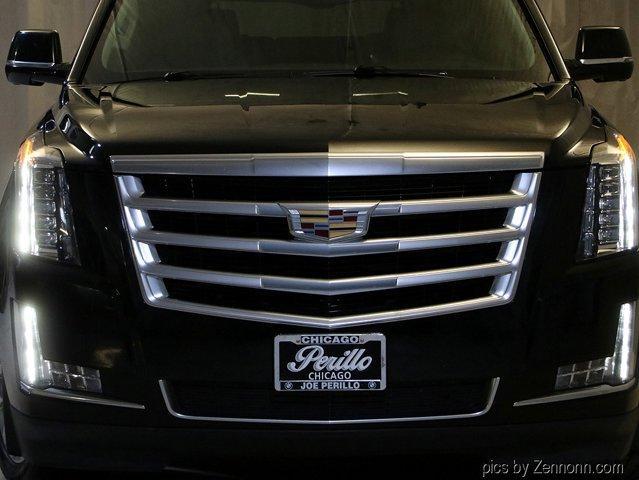 used 2015 Cadillac Escalade ESV car, priced at $24,988