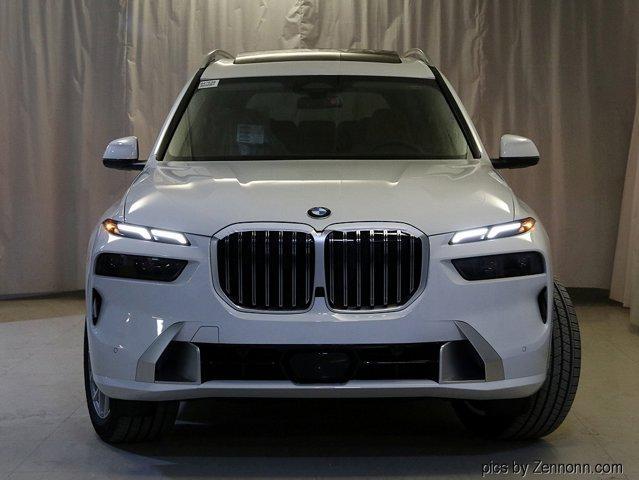 new 2025 BMW X7 car, priced at $89,825