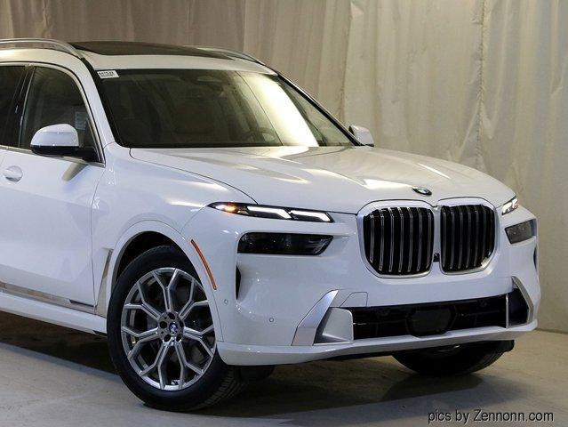 new 2025 BMW X7 car, priced at $89,825