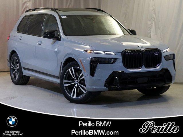 new 2025 BMW X7 car, priced at $119,200