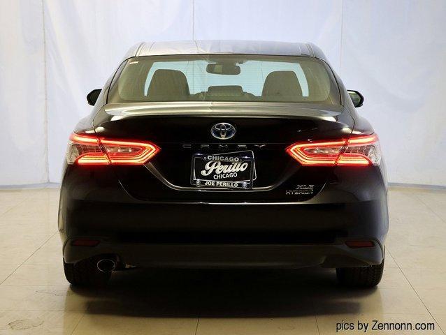 used 2018 Toyota Camry Hybrid car, priced at $17,999