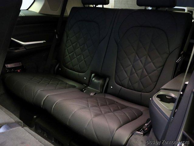 new 2026 BMW X7 car, priced at $94,025