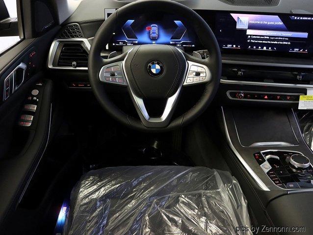 new 2026 BMW X7 car, priced at $94,025