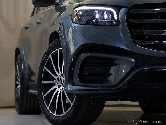 used 2025 Mercedes-Benz GLS 580 car, priced at $93,999