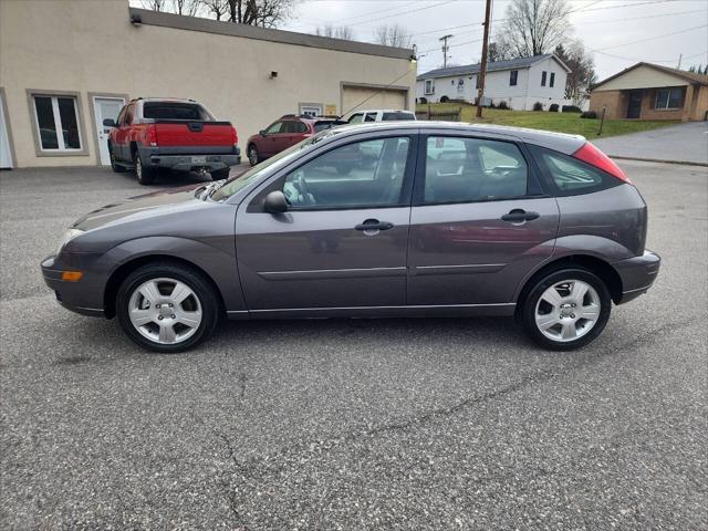 used 2007 Ford Focus car, priced at $5,950