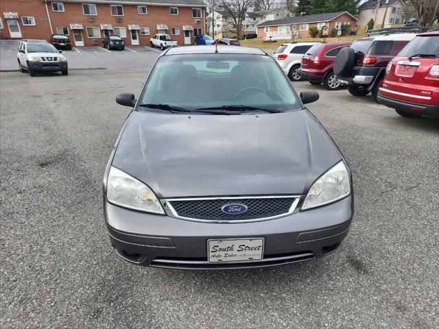 used 2007 Ford Focus car, priced at $5,950